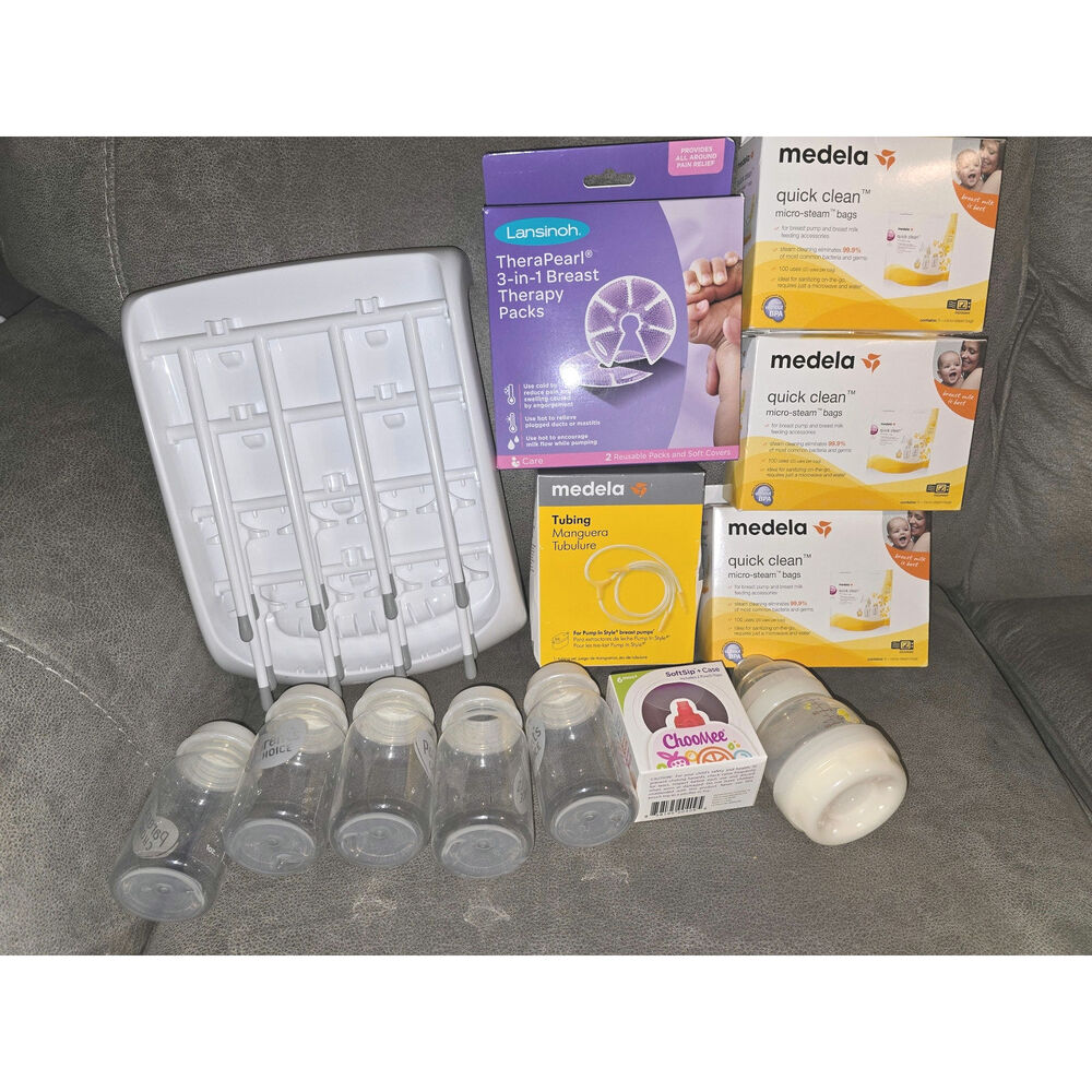 Misc Baby items $90 dollars worth excellent condition
Most of the items are NWT